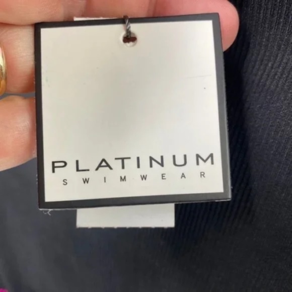 NEW Platinum Inspired by Solange Ferrarini Crochet Trim Swim Cover Up Skirt NWT - Picture 3 of 5